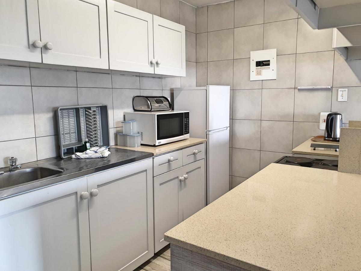 Gooderson Leisure Silver Sands 2 Self Catering And Timeshare Lifestyle Resort Durban Eksteriør billede