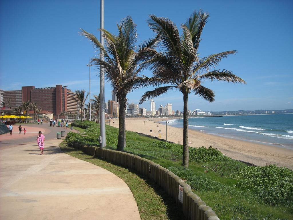 Gooderson Leisure Silver Sands 2 Self Catering And Timeshare Lifestyle Resort Durban Eksteriør billede